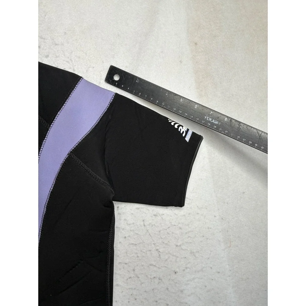 Henderson Aquatics 3mm Aquasilk Shorty Wetsuit Black Purple Womens Size 10